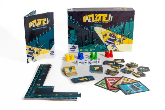 Caja y contenido de Pélate